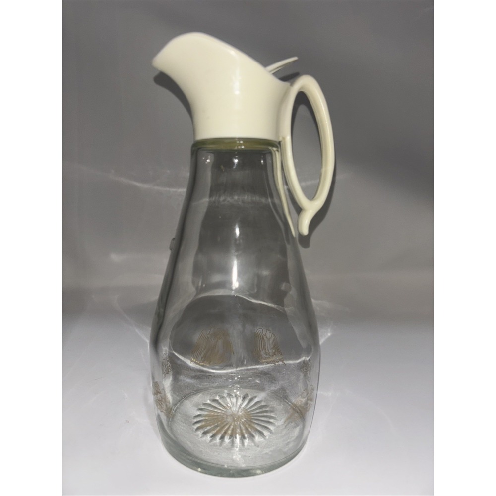 VINTAGE 1970's LOG CABIN Glass Maple Syrup Dispenser Pitcher GOLD EAGLE‎ Motif